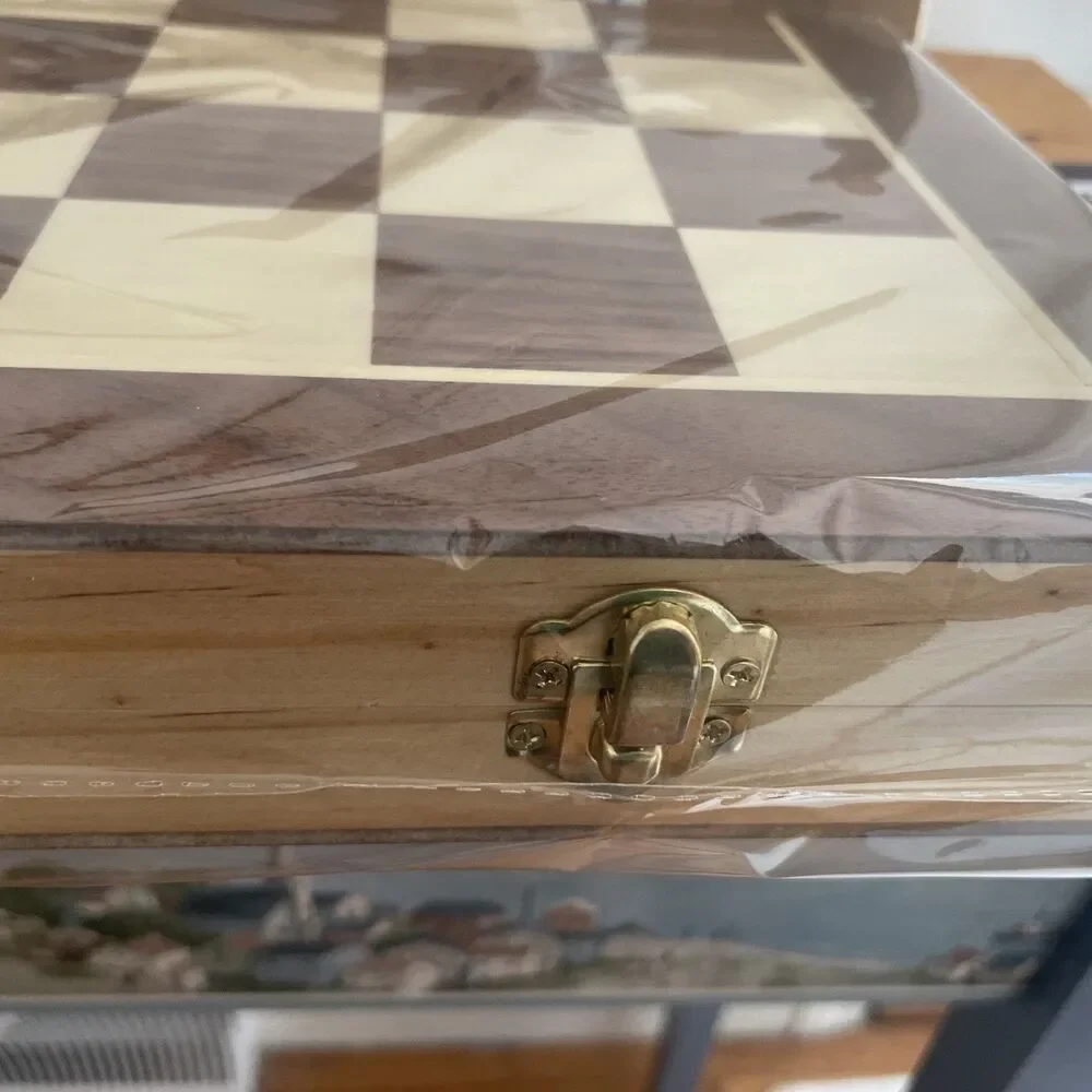 ASNEY Upgraded Magnetic Chess Set, 12” X 12” Folding Wooden Chess Set New Unopen